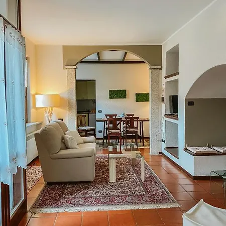 Holiday home L&b House