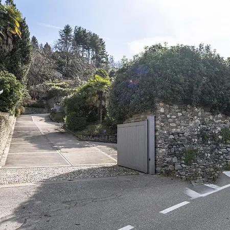 Nyaraló L&b House