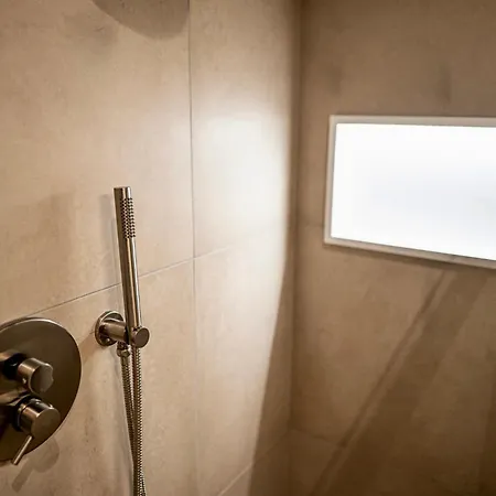 Feriehus L&b House Orta San Giulio